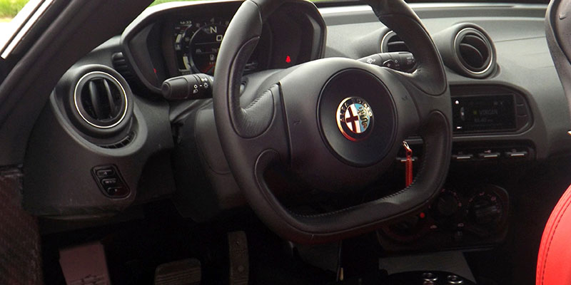 interieur alfa romeo 4c coupé