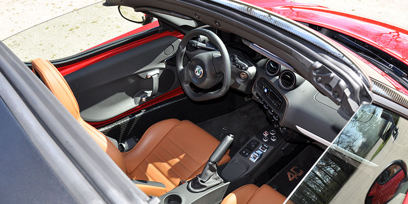 interieur alfa romeo 4c spider