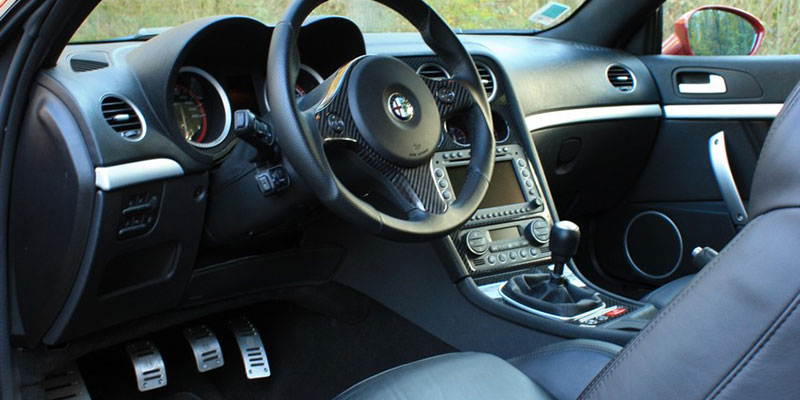 interieur alfa romeo brera