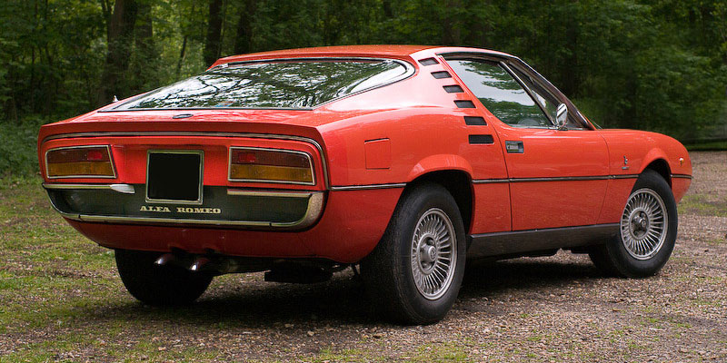 alfa romeo montreal arriere