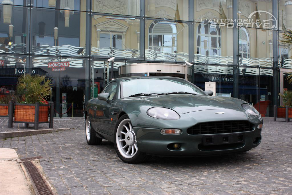 aston martin db7