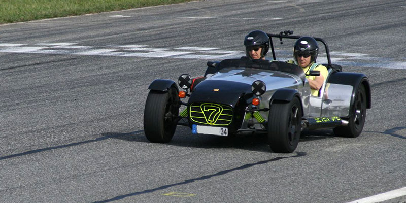 essai circuit caterham seven jpe