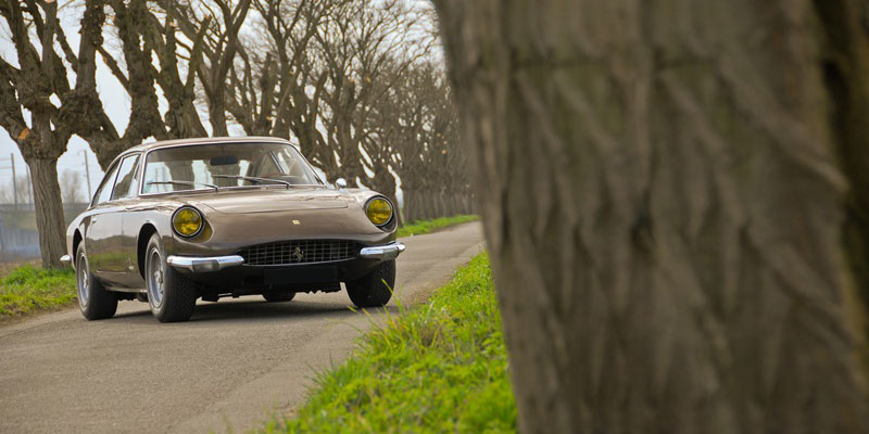 avant ferrari 365 gt 2+2