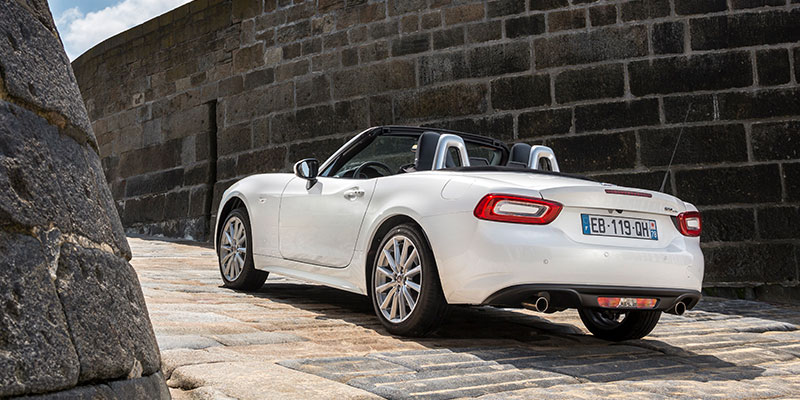 fiat 124 spider arrière