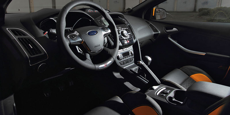 interieur ford focus 3 st 250