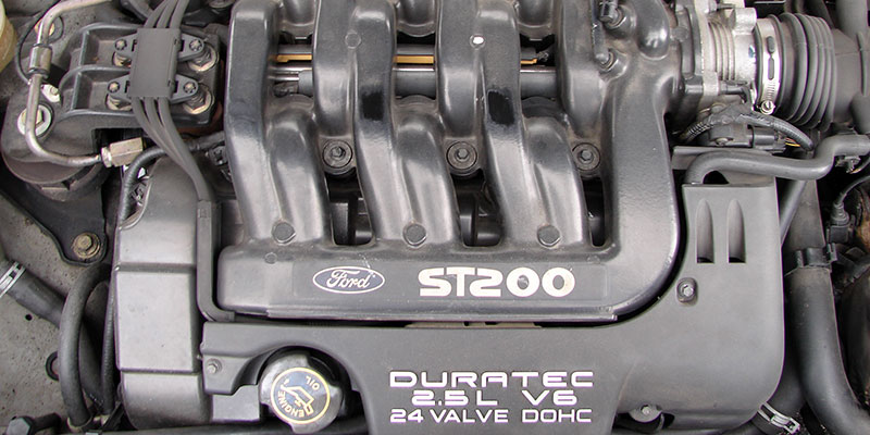 v6 2.5 ford mondeo st 200