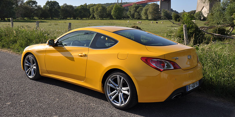 arriere coupé hyundai genesis v6 3.8