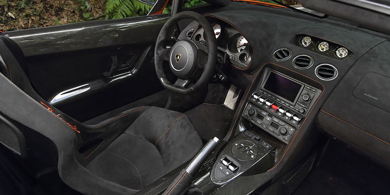 interieur lamborghini gallardo spyder performante