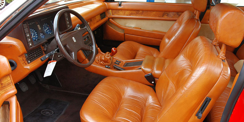 interieur maserati biturbo