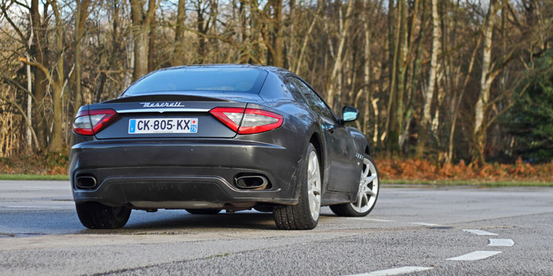 maserati granturismo sport arriere