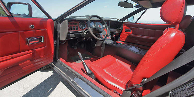 interieur maserati merak