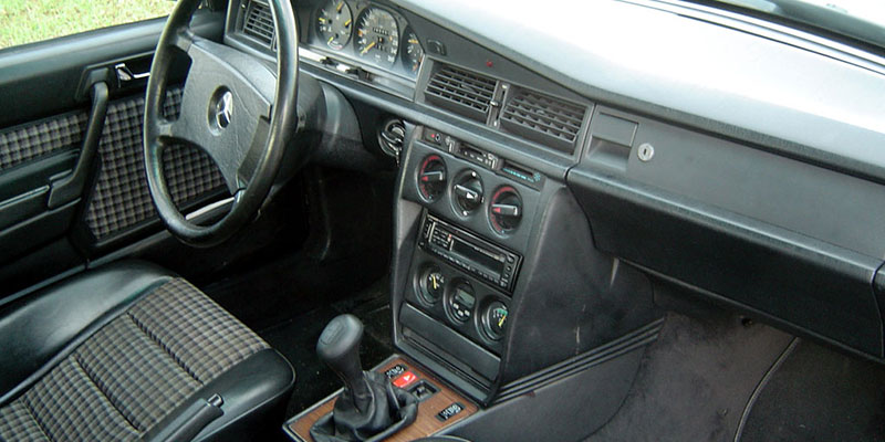 interieur mercedes 190e 2.3 16s