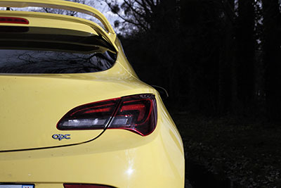 fiche technique performances opel astra j gtc opc 2.0 turbo 280 ch