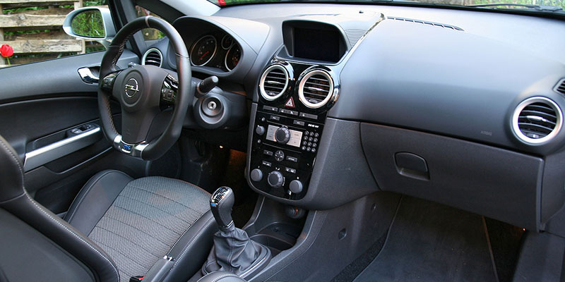 interieur opel corsa d opc