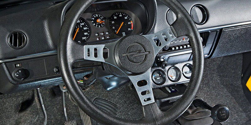 interieur opel kadett c gt/e