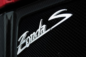 fiche technique performances pagani zonda s roadster