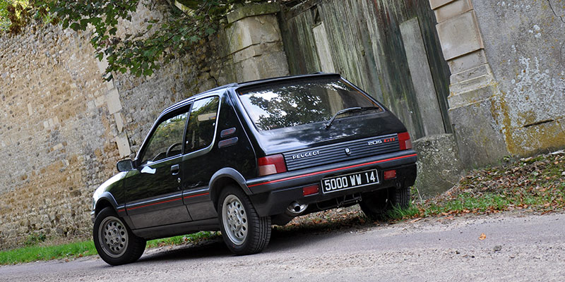 arriere peugeot 205 gti 1.6