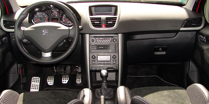 interieur peugeot 207 rc