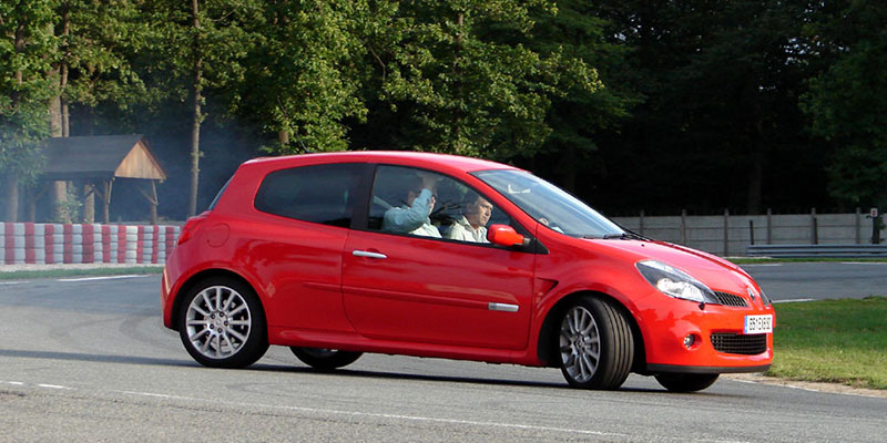 essai circuit renault sport clio 3 rs 197 ch phase 1