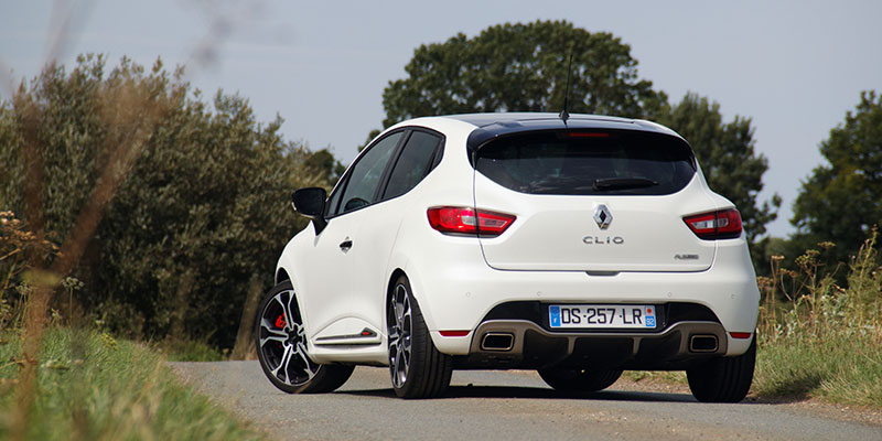 arriere renault sport clio 4 rs 220 trophy