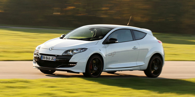 essai circuit renault megane 3 rs trophy 265