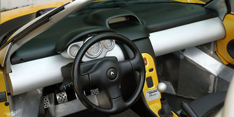 interieur renault spider