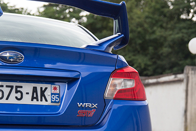 fiche technique performances subaru wrx sti 2014