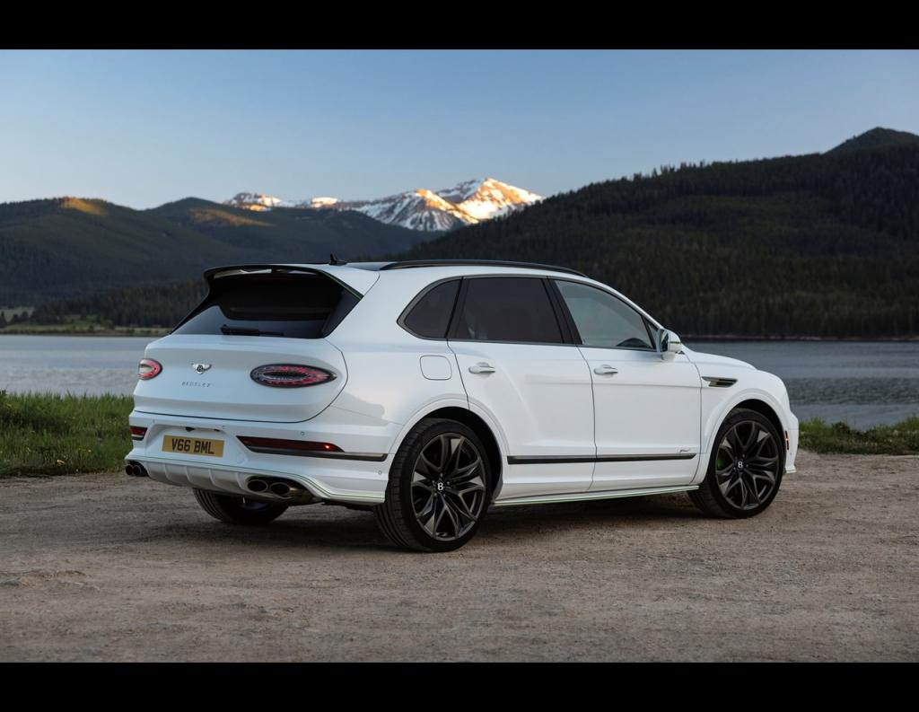 Nouveau Bentley Bentayga Speed V8 : less is more Nouveau Bentley Bentayga Speed V8 : less is more