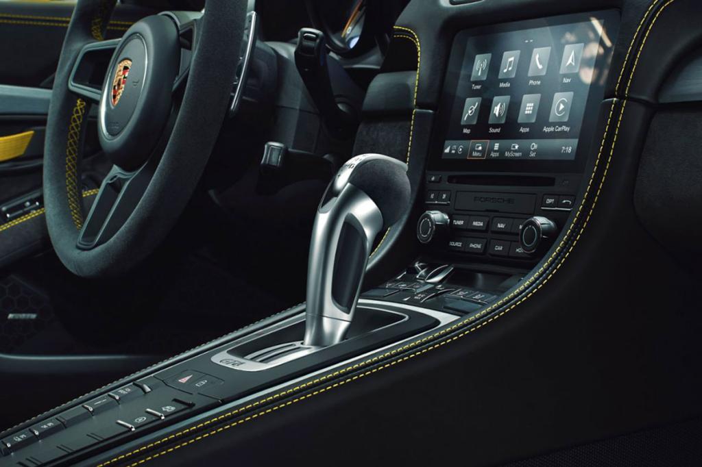 Porsche aussi travaille sur une nouvelle boîte manuelle... dérivée de sa PDK ! Porsche aussi travaille sur une nouvelle boîte manuelle... dérivée de sa PDK !