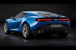 Lamborghini : une nouvelle Grand Tourisme 2+2 plutôt qu'un SUV ou une berline Lamborghini : une nouvelle Grand Tourisme 2+2 plutôt qu'un SUV ou une berline