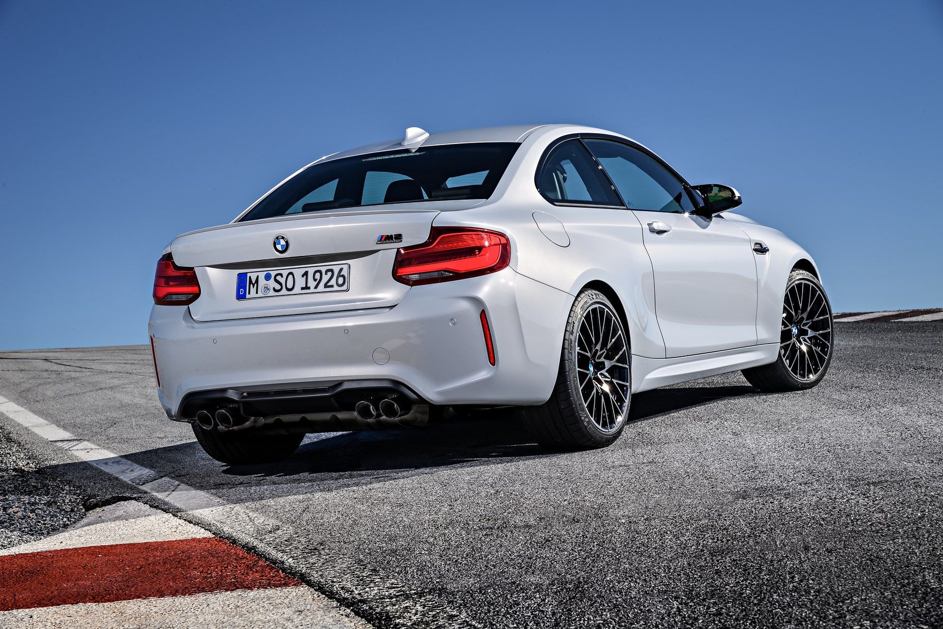 photo BMW_M2_Competition_03