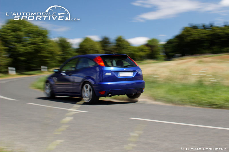 photo ford_focus_rs_2002_15