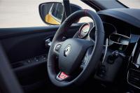 clio4_rs200_phase2_05.jpg