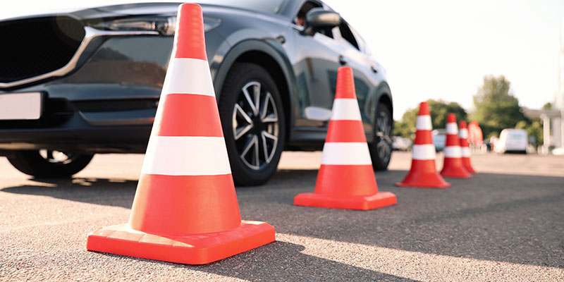 Améliorer ses compétences de conduite avec un stage de pilotage sur circuit