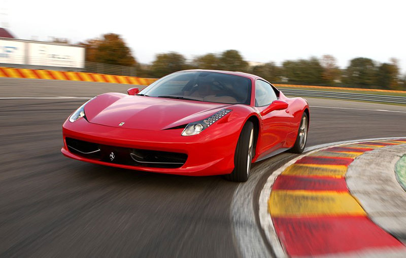 Conduire une Ferrari, un rêve accessible